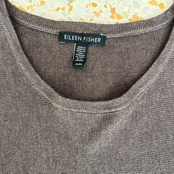 St. John knitted brown blouse size M - Picture 3 of 5